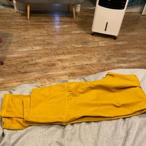 yellow lululemon